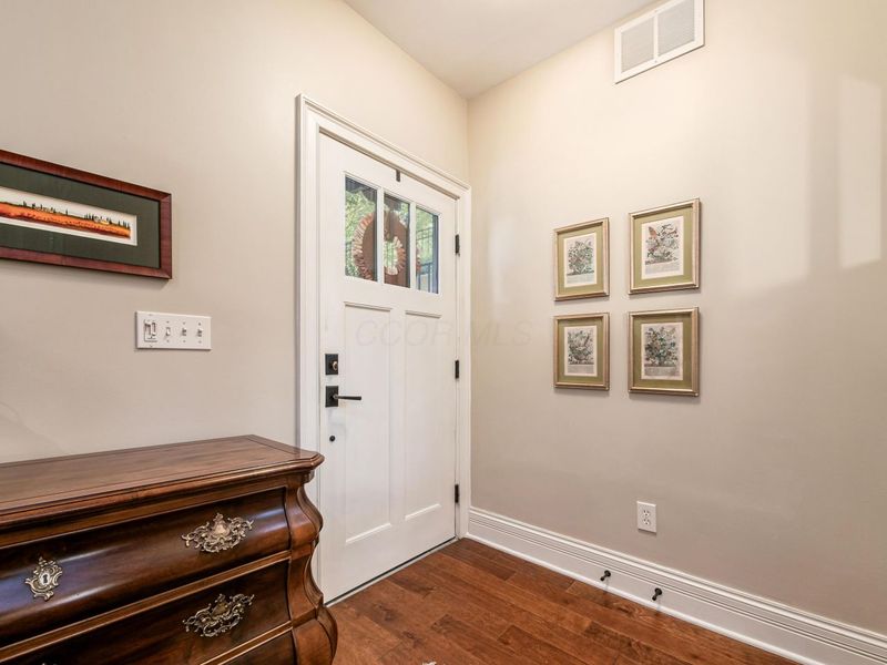 174 E Gay Street, Unit G6, Columbus, OH 43215 Photo 2