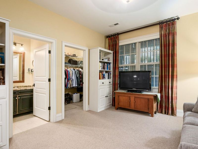 174 E Gay Street, Unit G6, Columbus, OH 43215 Photo 25