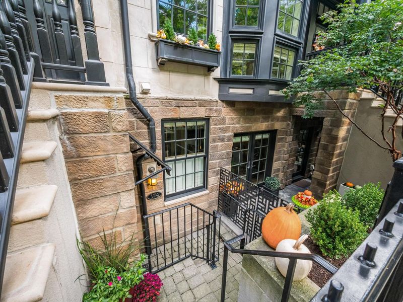 174 E Gay Street, Unit G6, Columbus, OH 43215 Photo 32