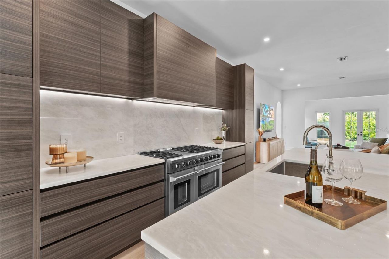 417 N Osprey Avenue, Sarasota, FL 34236 Photo