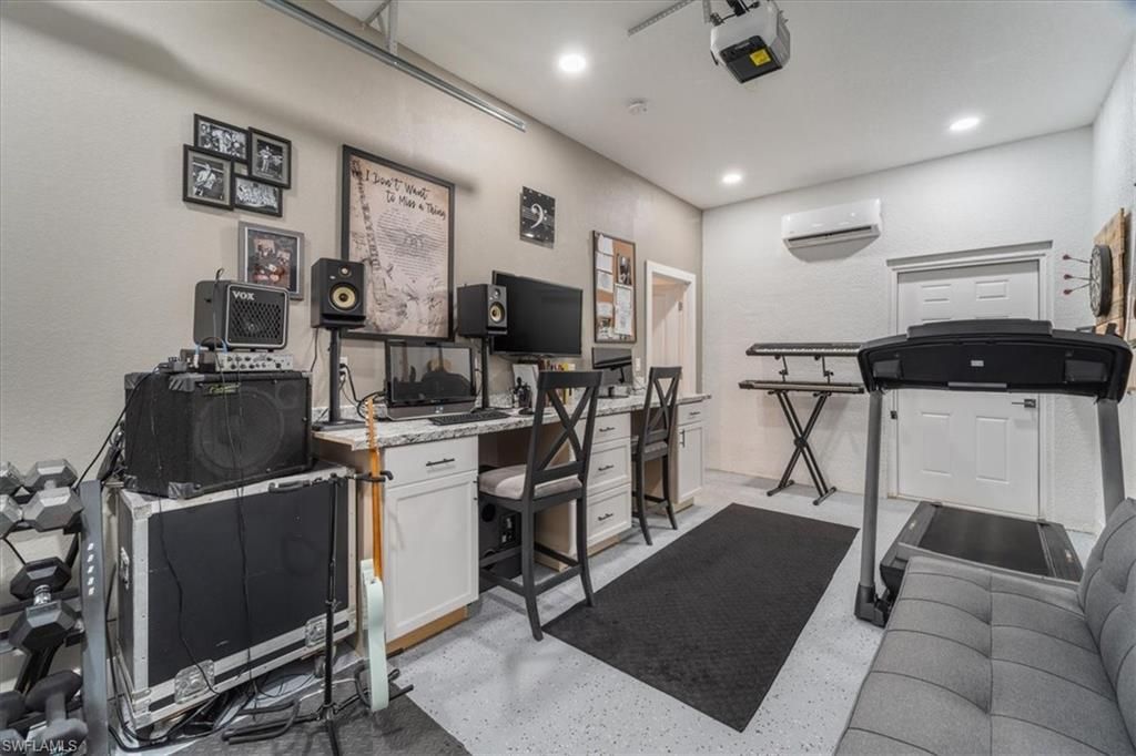 1705 SW 31st Ln, Cape Coral, FL 33914 Photo