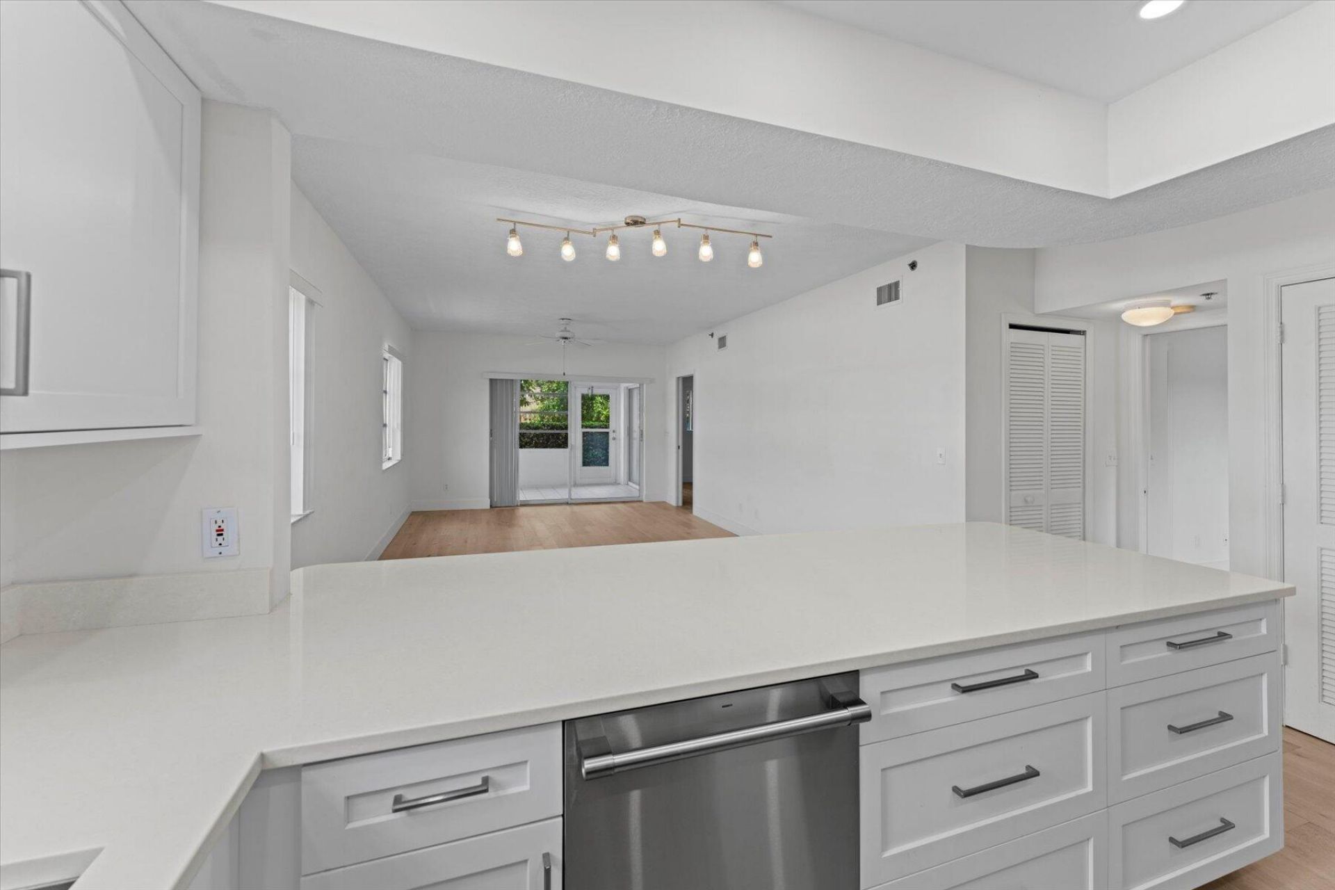 2950 SE Ocean Boulevard, Unit 109-101, Stuart, FL 34996 Photo