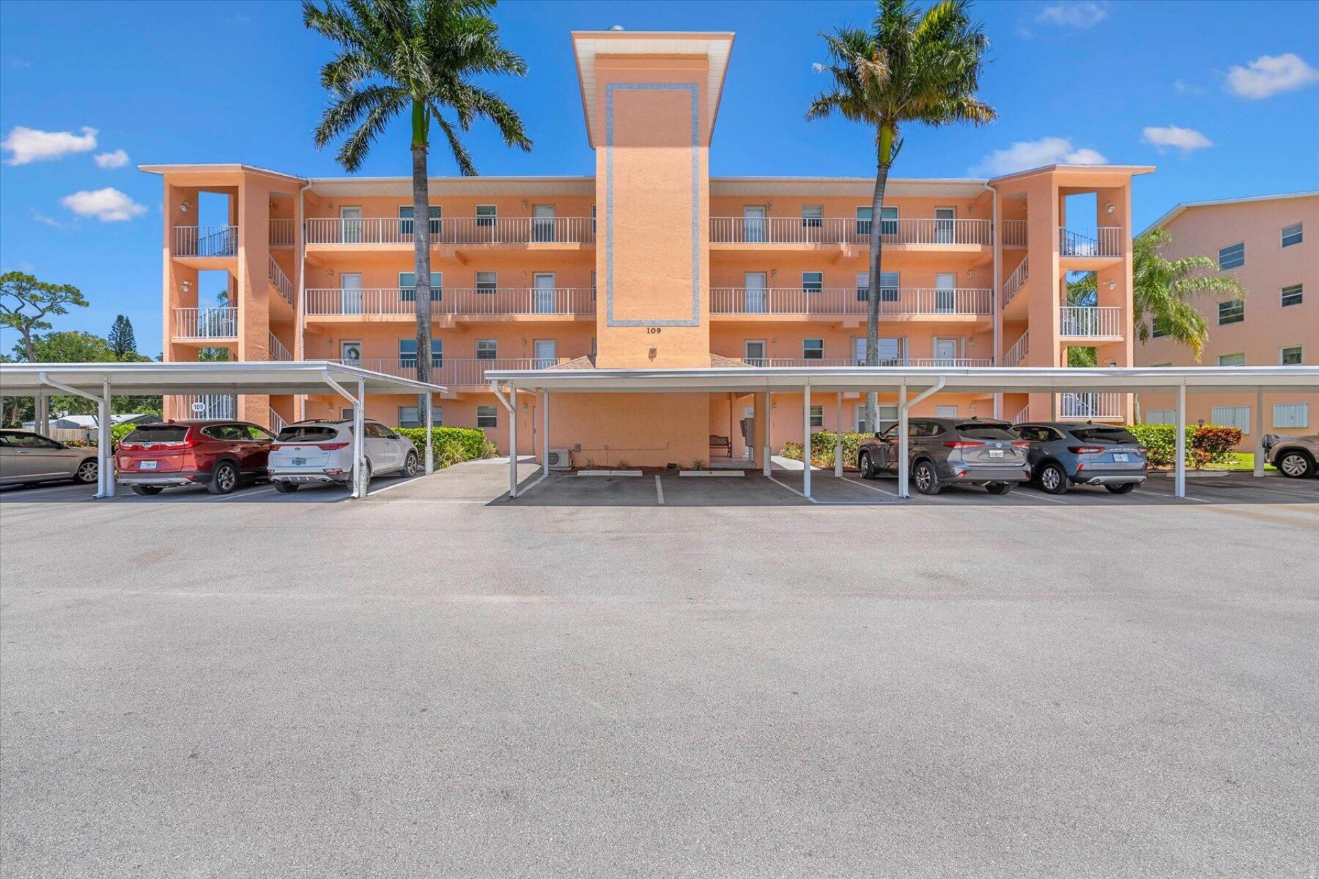 2950 SE Ocean Boulevard, Unit 109-101, Stuart, FL 34996 Photo