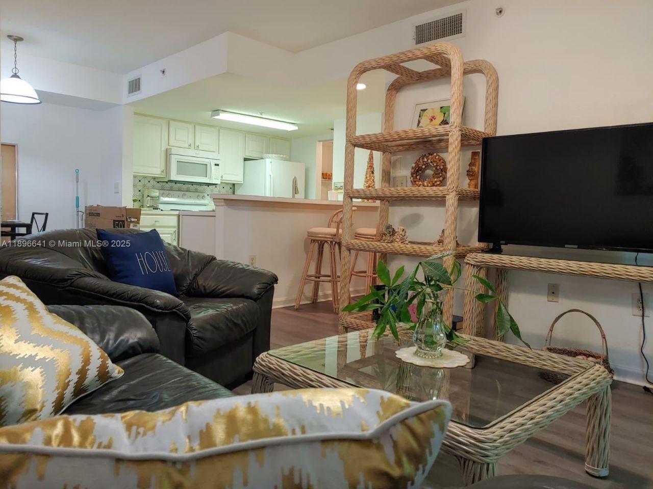 4122 Residence Dr, Unit 102, Fort Myers, FL 33901 Photo