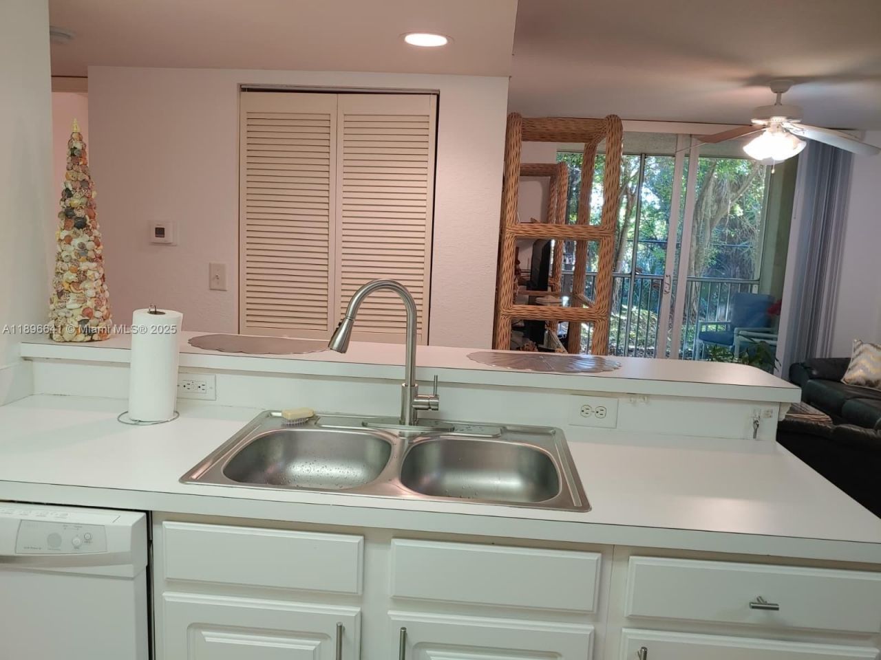 4122 Residence Dr, Unit 102, Fort Myers, FL 33901 Photo