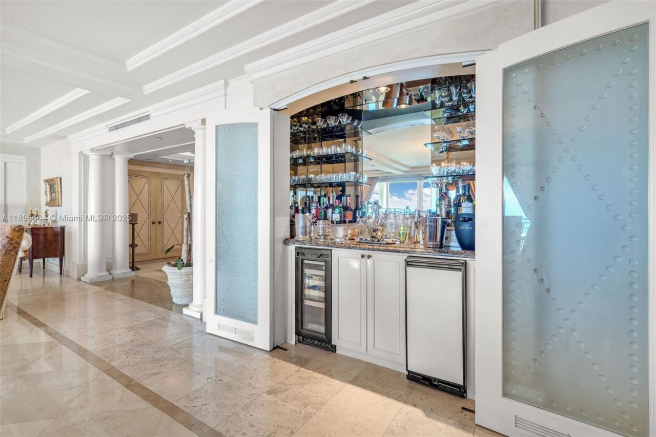 445 Grand Bay Dr, Unit 1001, Key Biscayne, FL 33149 Photo