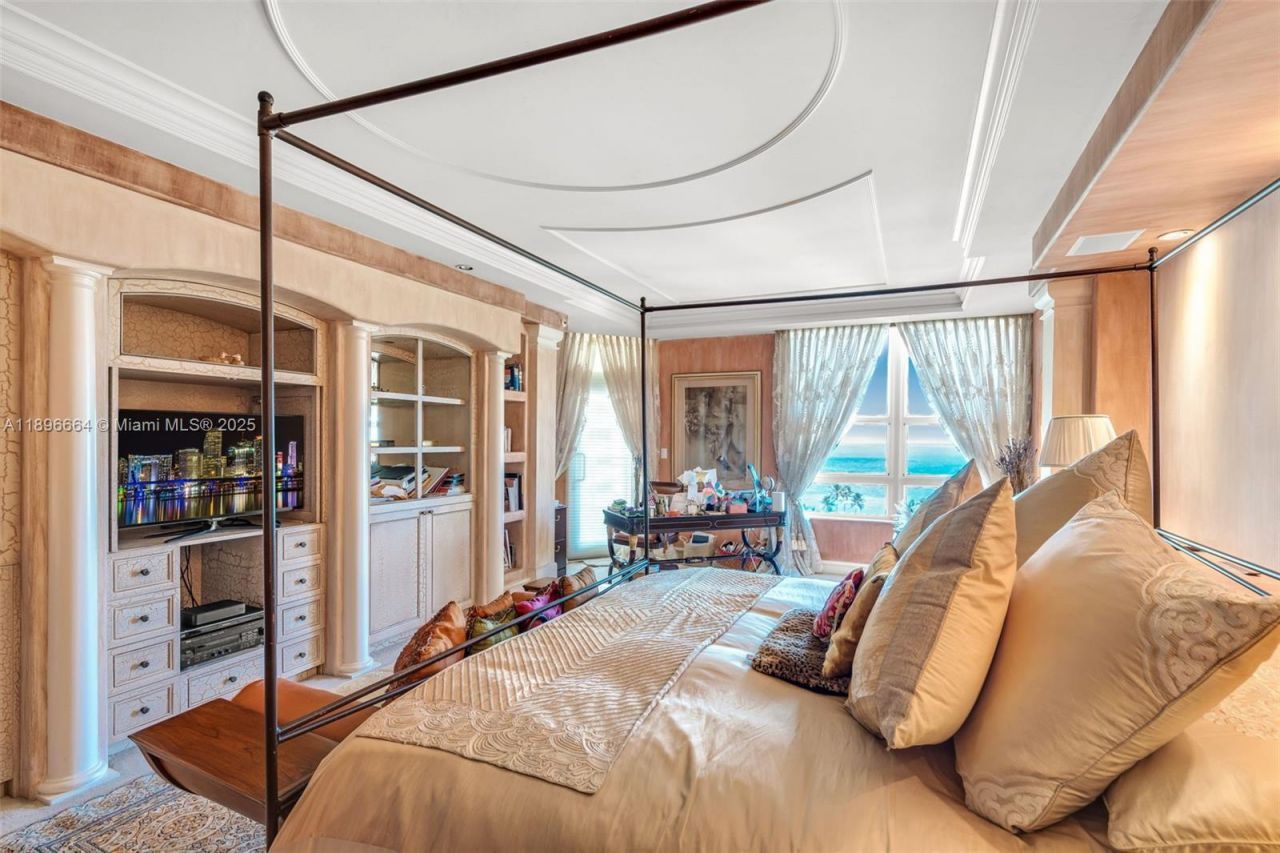 445 Grand Bay Dr, Unit 1001, Key Biscayne, FL 33149 Photo