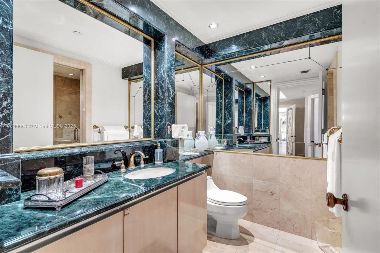 445 Grand Bay Dr, Unit 1001, Key Biscayne, FL 33149 Photo