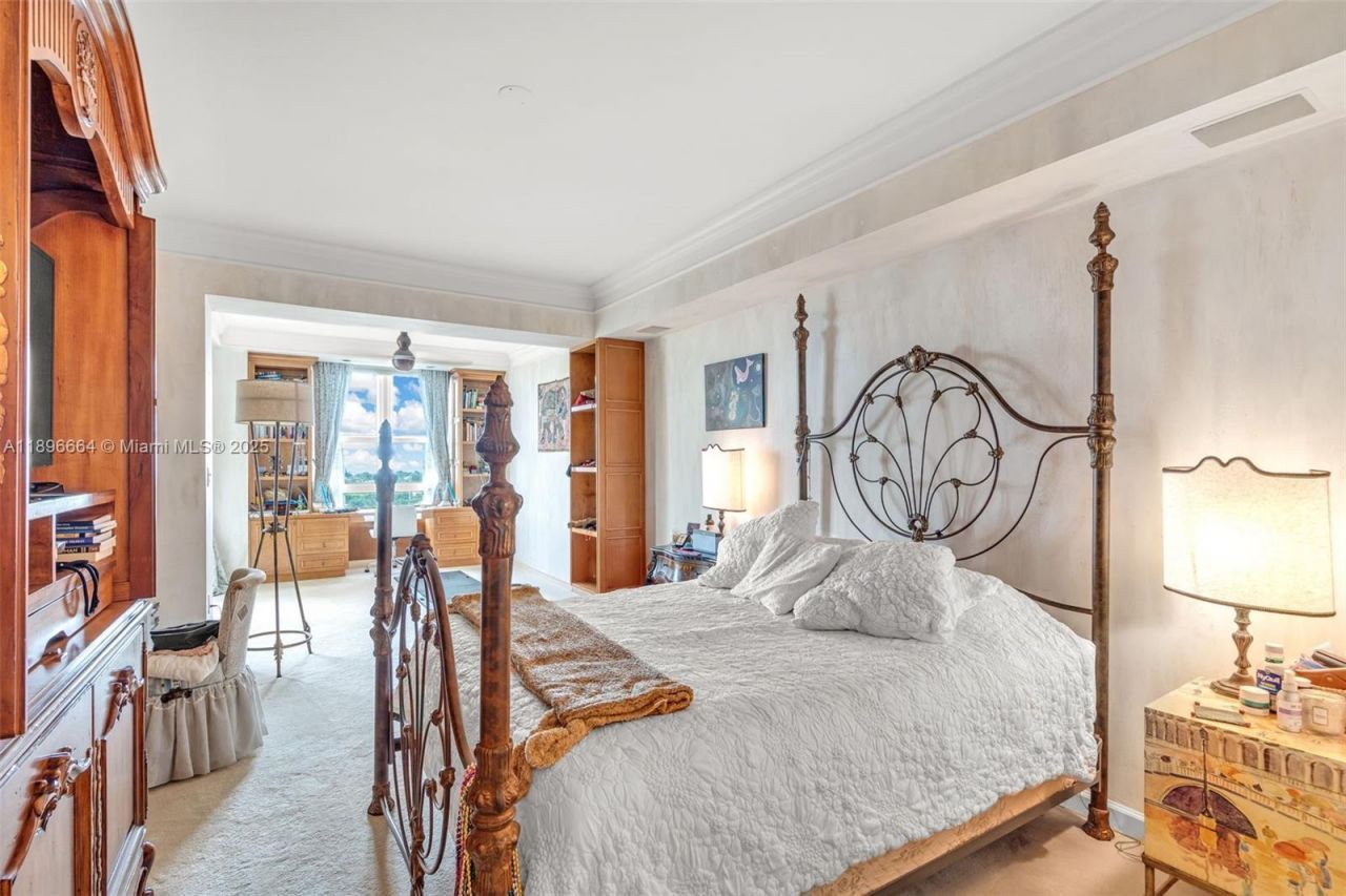 445 Grand Bay Dr, Unit 1001, Key Biscayne, FL 33149 Photo