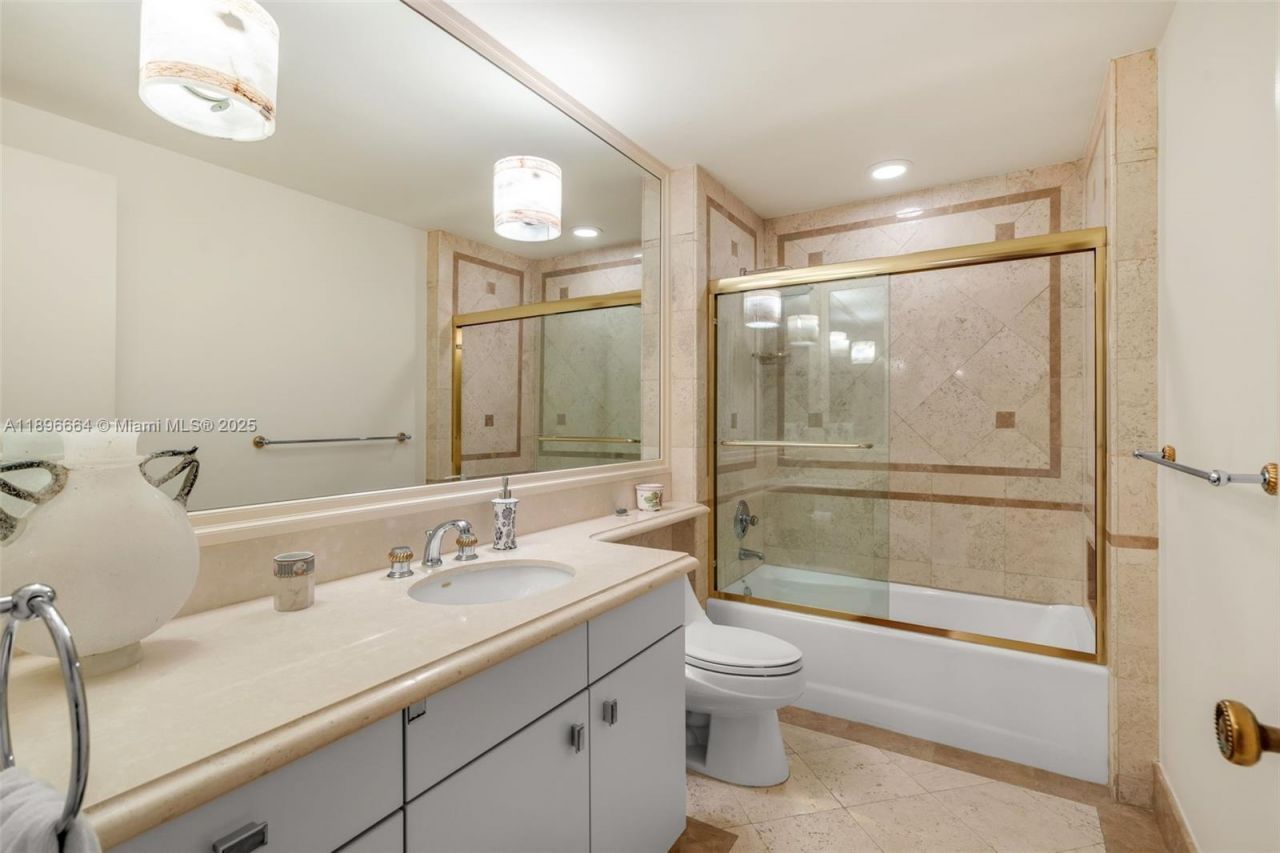 445 Grand Bay Dr, Unit 1001, Key Biscayne, FL 33149 Photo