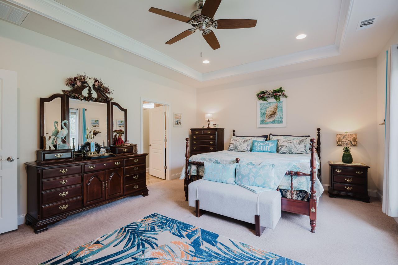 263 Maplemere Lane Photo 26