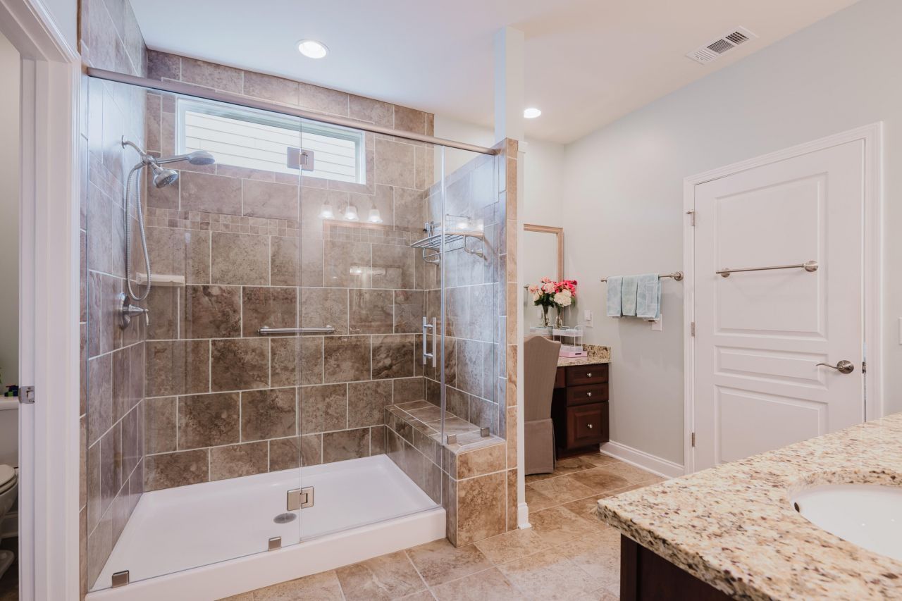 263 Maplemere Lane Photo 31