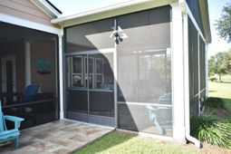 263 Maplemere Lane photo 4