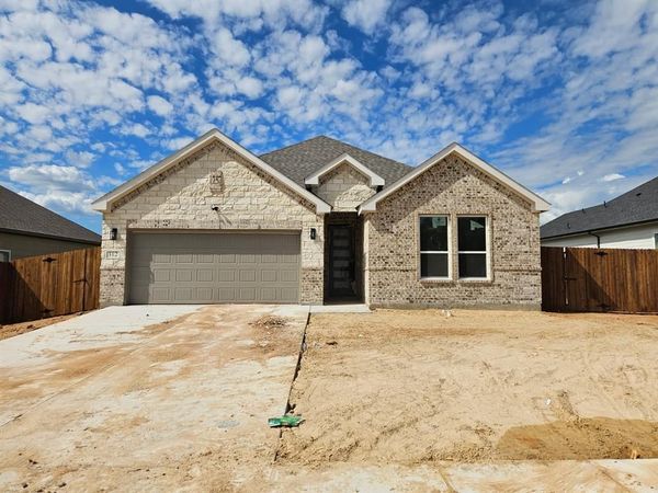 213 Rosemary Drive, Azle, TX 76020