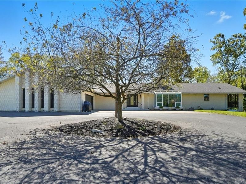 573 Arlington Road, Brookville, OH 45309 Photo 6