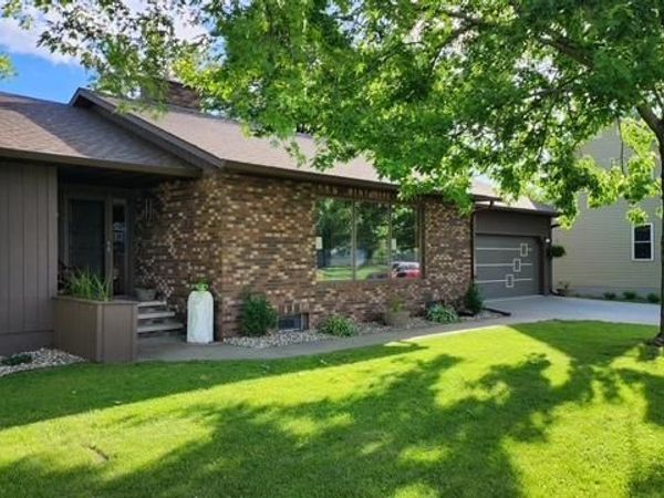 207 2nd Street NW, Freeport, MN 56331