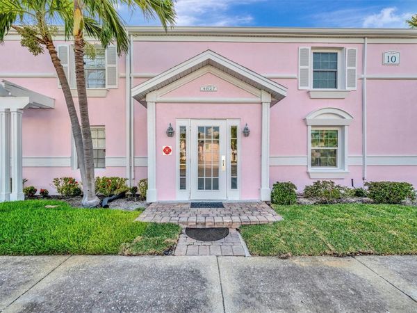 4827 COQUINA KEY DRIVE SE, Unit B, ST PETERSBURG, FL 33705