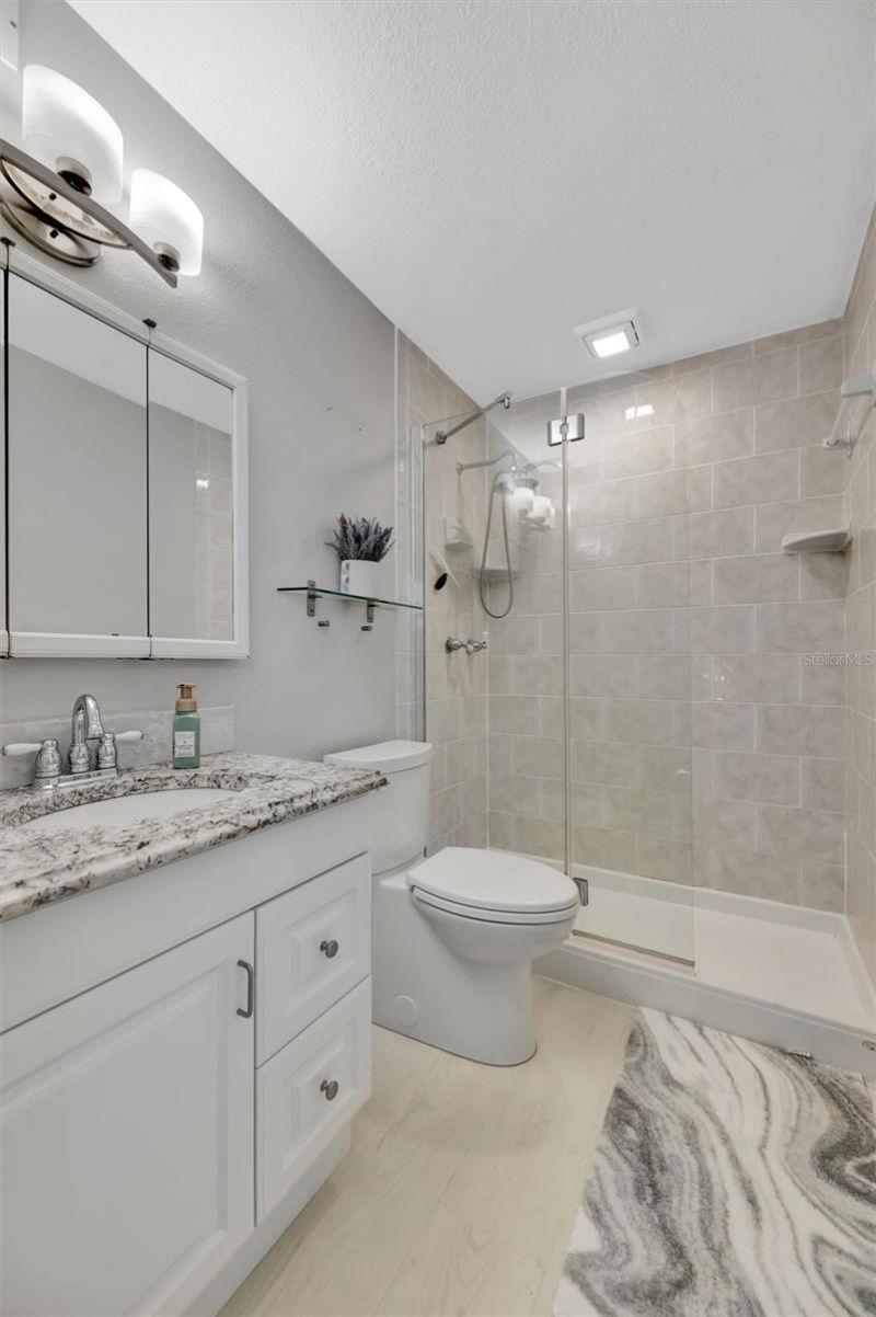 4827 Coquina Key Drive Se, Unit B, Saint Petersburg, FL 33705 Photo