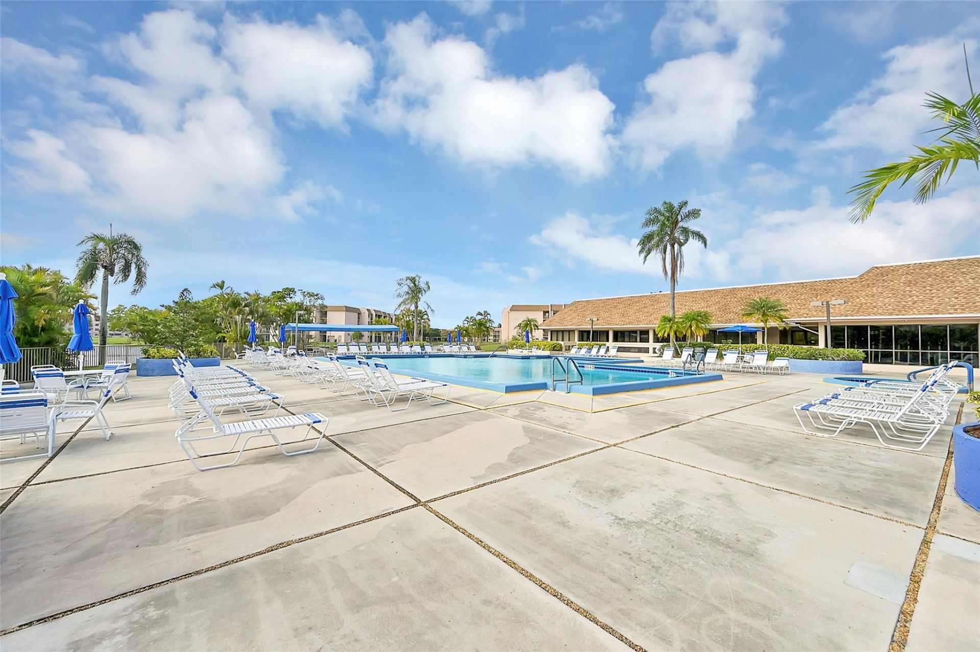 2603 NW 103rd Avenue, Unit 403, Sunrise, FL 33322 Photo