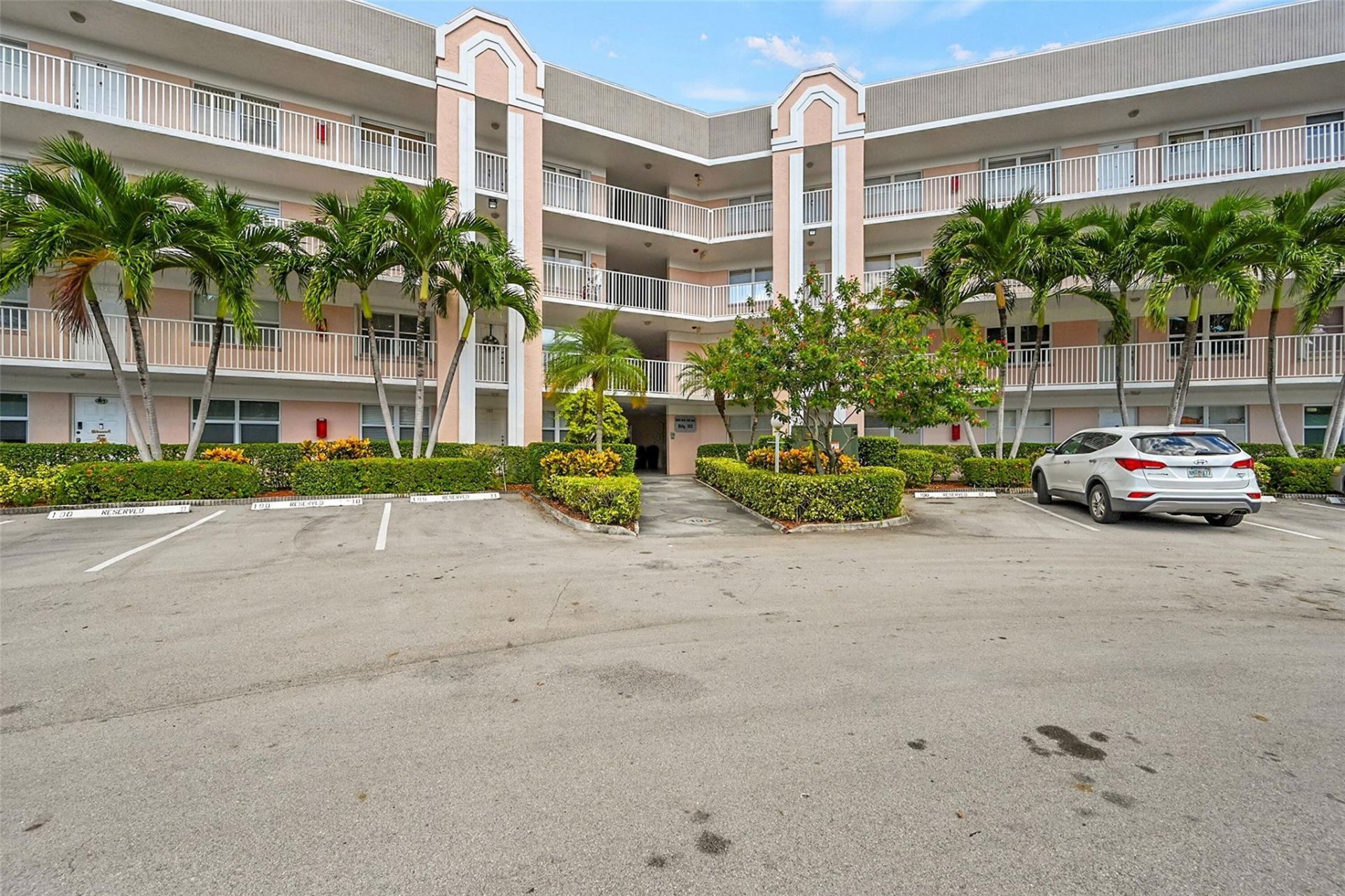 2603 NW 103rd Avenue, Unit 403, Sunrise, FL 33322 Photo