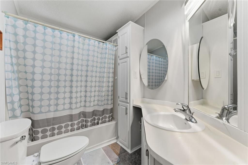 276 Lakeside Dr, North Fort Myers, FL 33903 Photo