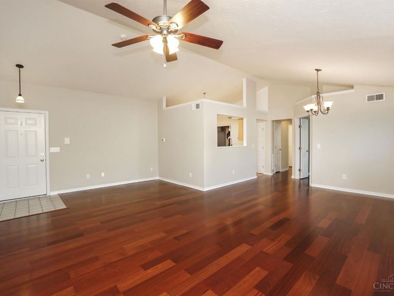 301 Doublegate Drive, Unit K, Milford, OH 45150 Photo 6