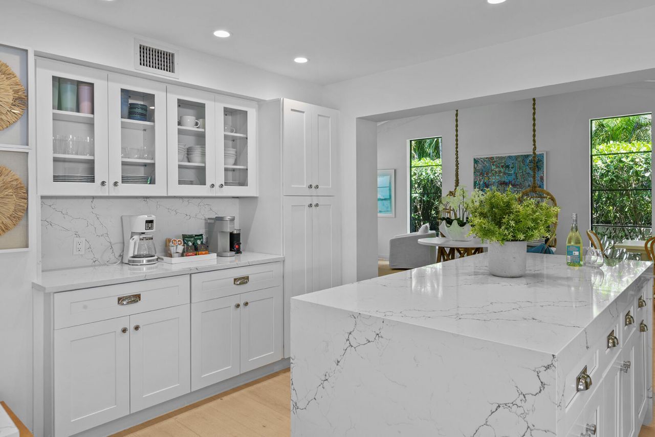 3214 Washington Road, West Palm Beach, FL 33405 Photo