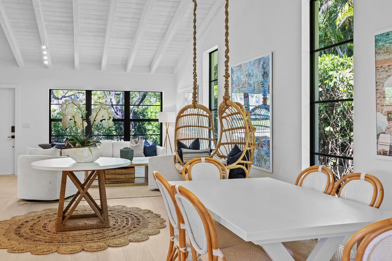 3214 Washington Road, West Palm Beach, FL 33405 Photo