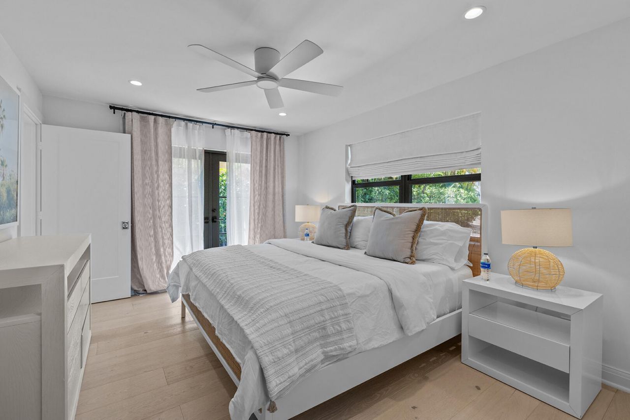 3214 Washington Road, West Palm Beach, FL 33405 Photo