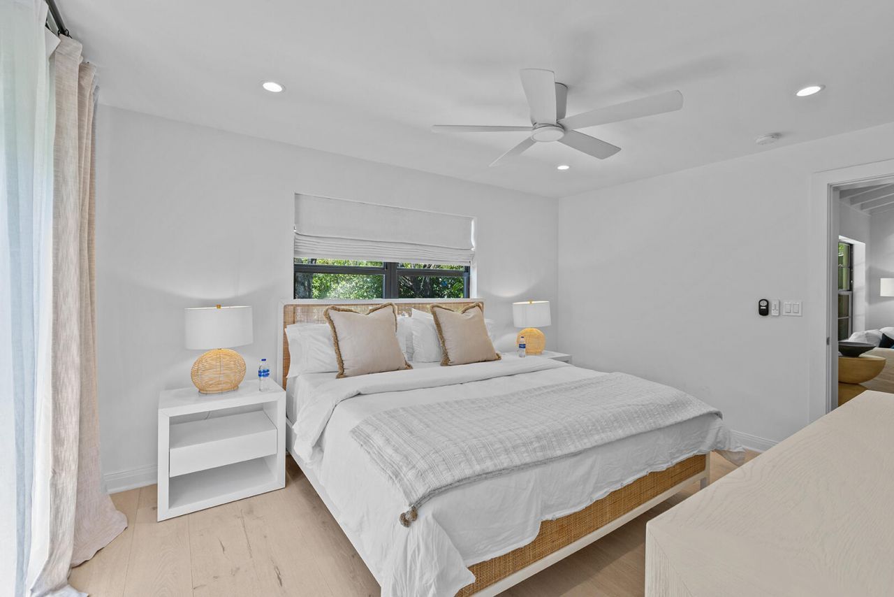 3214 Washington Road, West Palm Beach, FL 33405 Photo