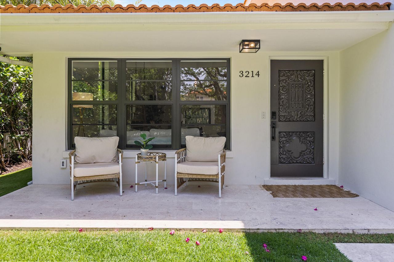 3214 Washington Road, West Palm Beach, FL 33405 Photo