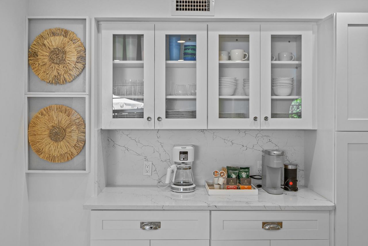 3214 Washington Road, West Palm Beach, FL 33405 Photo