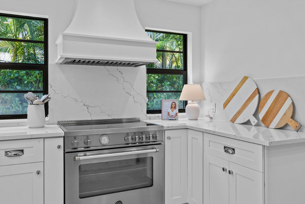 3214 Washington Road, West Palm Beach, FL 33405 Photo