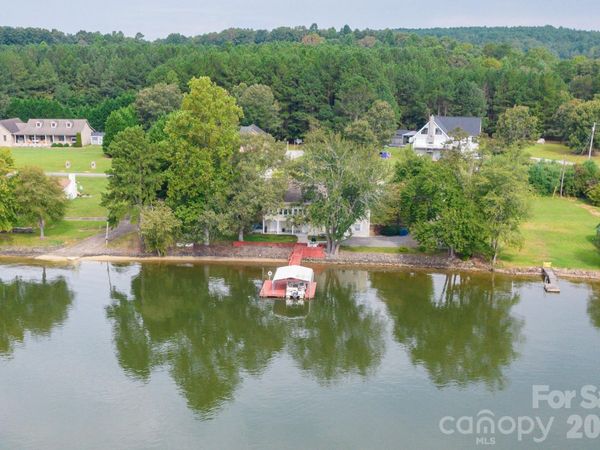 287 Wildlife Club Lane, Taylorsville, NC 28681