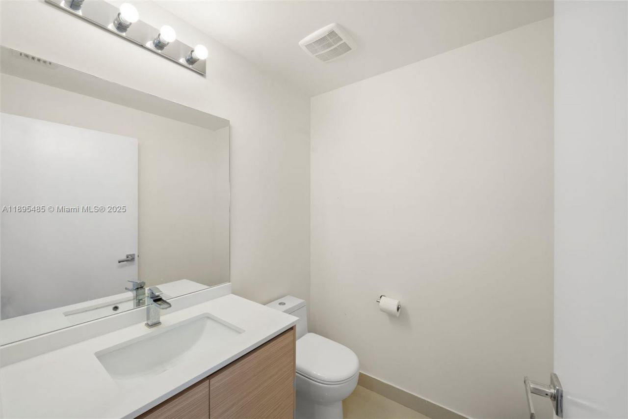 600 NE 27th St, Unit 3105, Miami, FL 33137 Photo