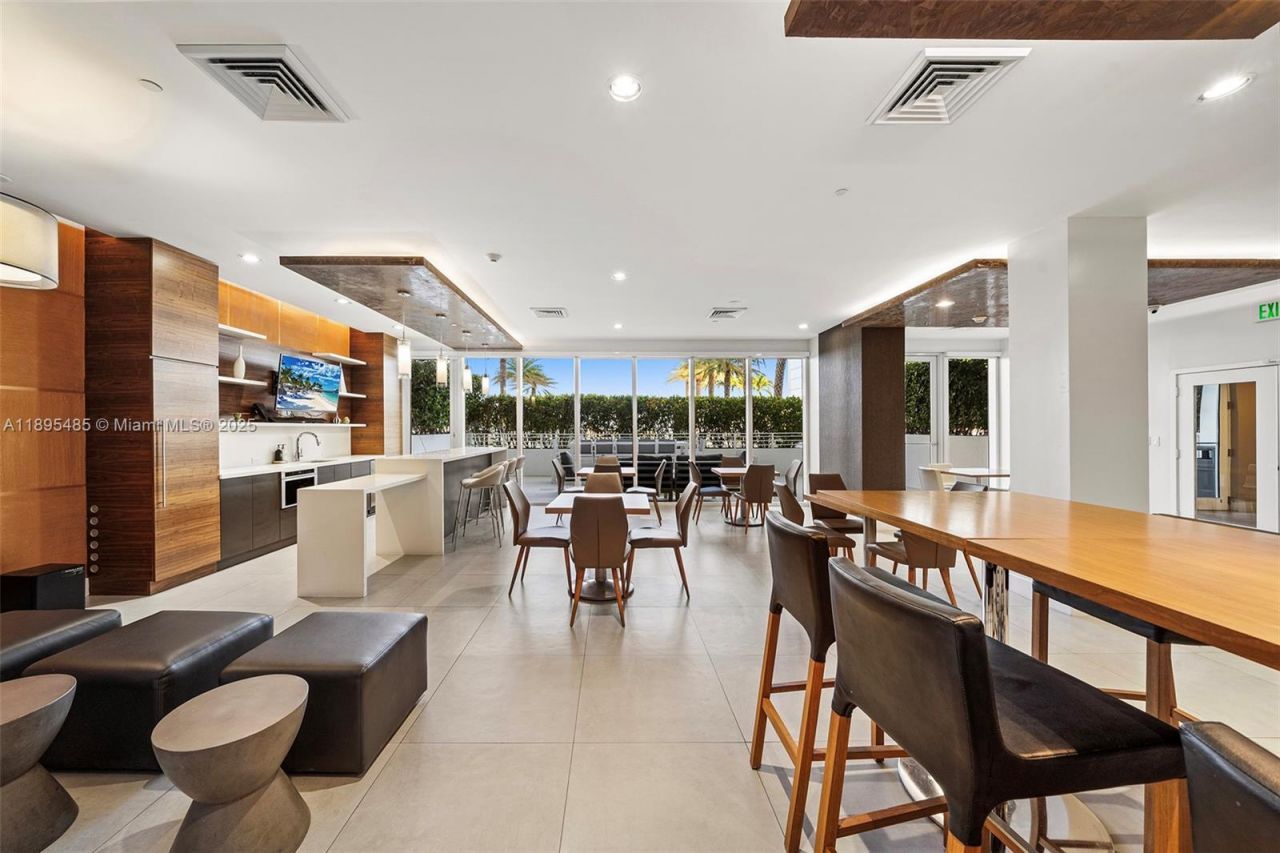 600 NE 27th St, Unit 3105, Miami, FL 33137 Photo