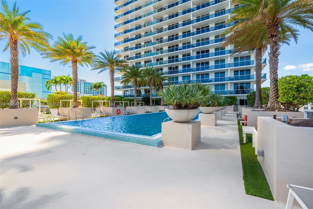 600 NE 27th St, Unit 3105, Miami, FL 33137 Photo