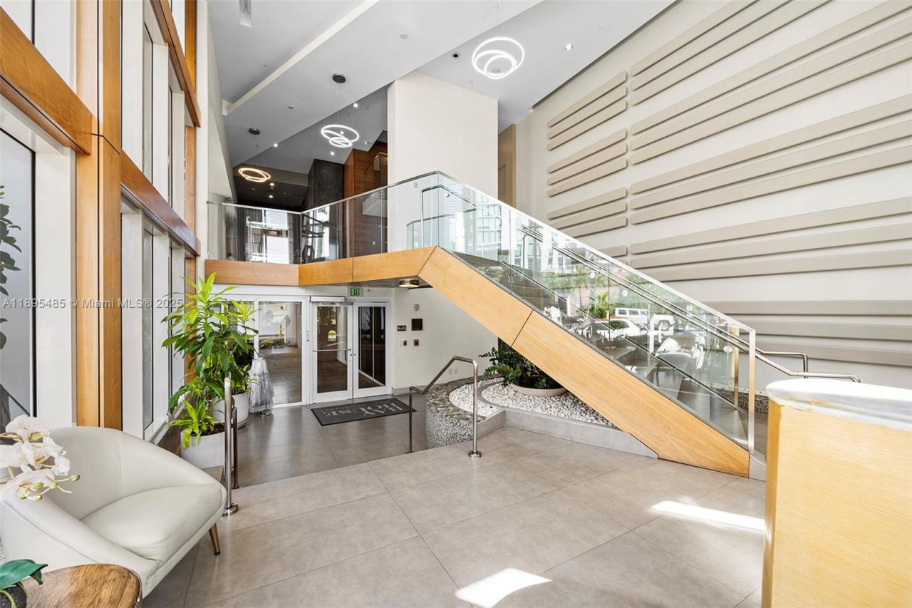 600 NE 27th St, Unit 3105, Miami, FL 33137 Photo