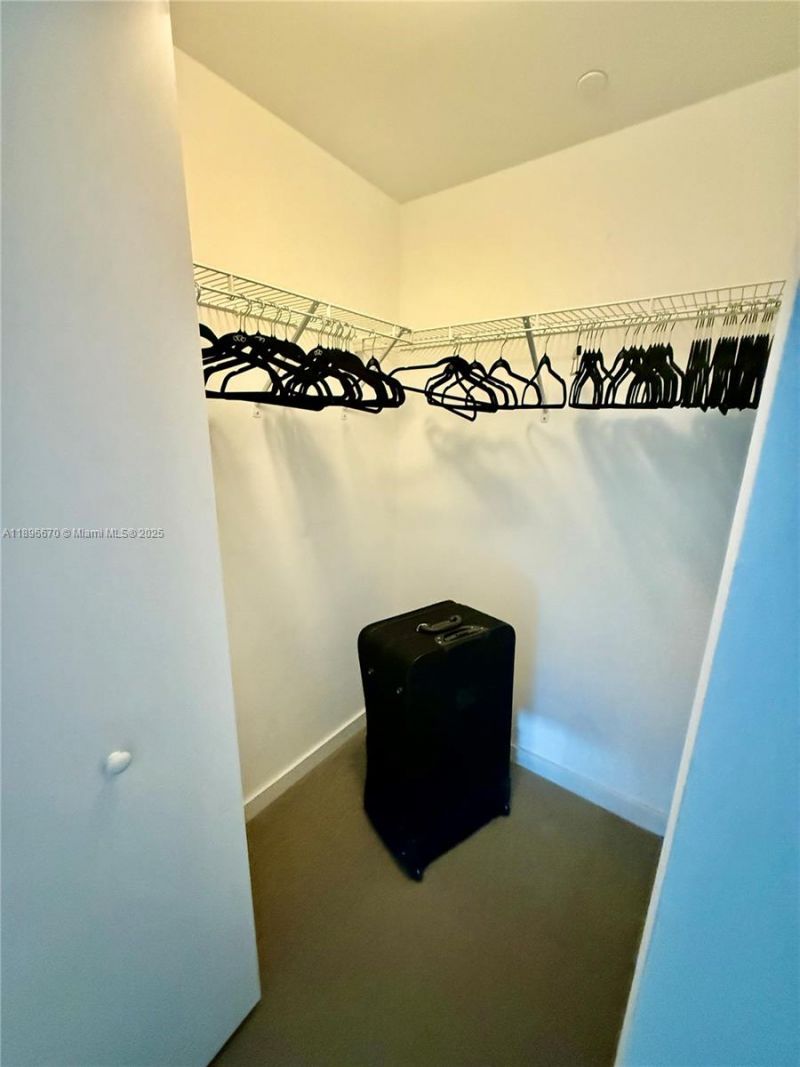 501 NE 31st St, Unit 602, Miami, FL 33137 Photo