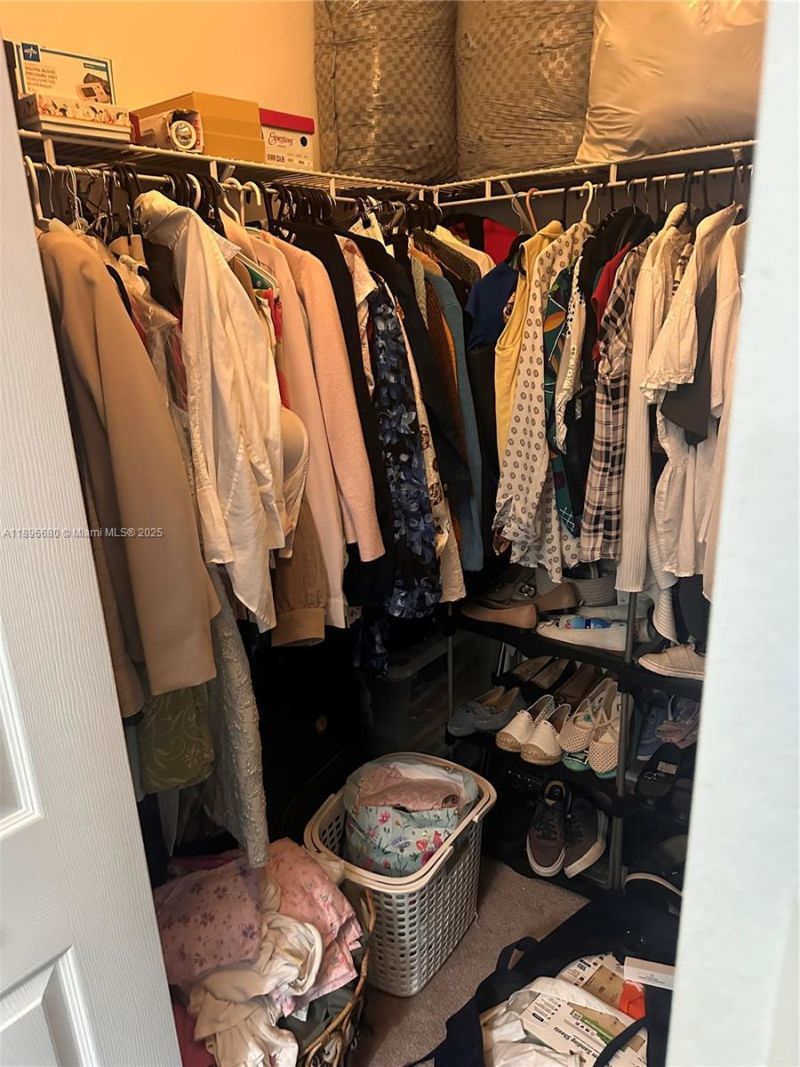 8867 W 35th Way, Hialeah, FL 33018 Photo