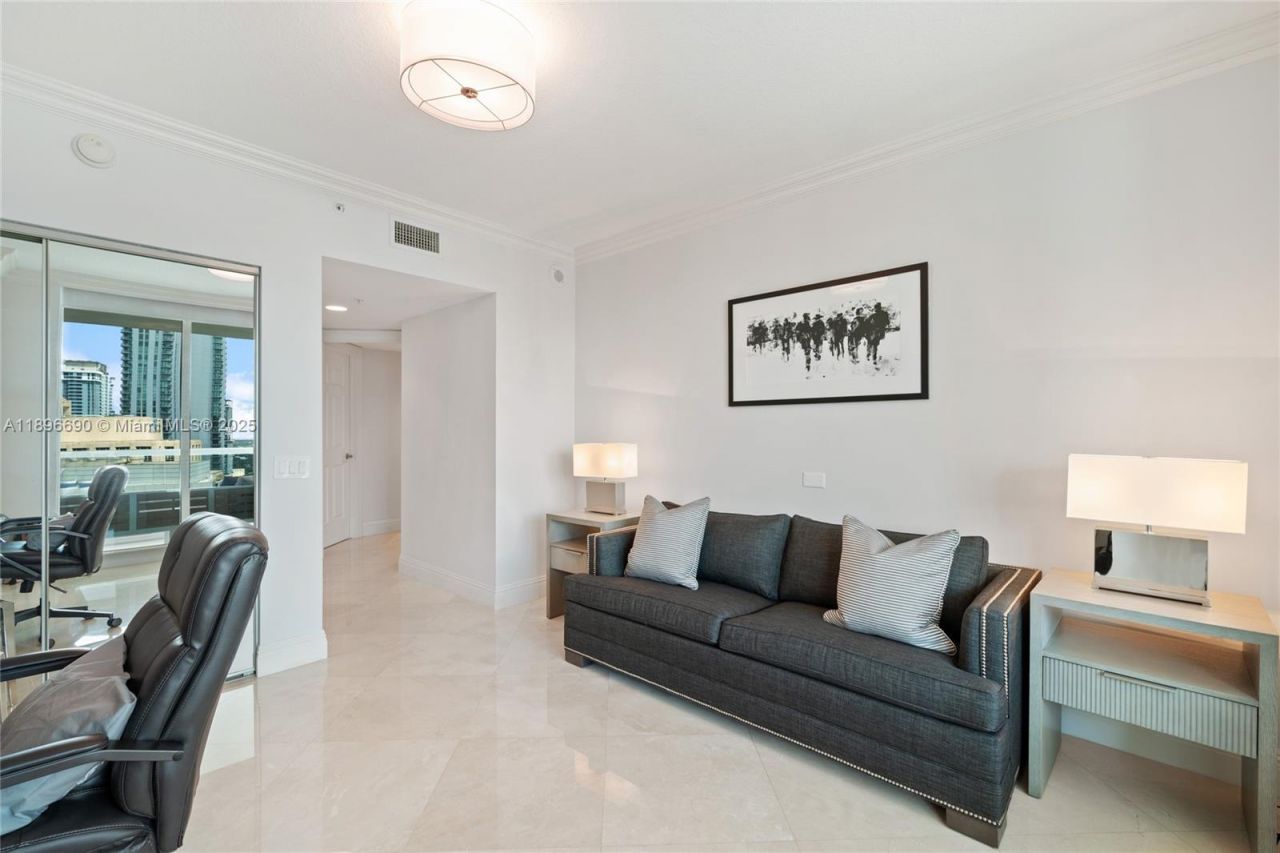 411 N New River Dr E, Unit 2701, Fort Lauderdale, FL 33301 Photo