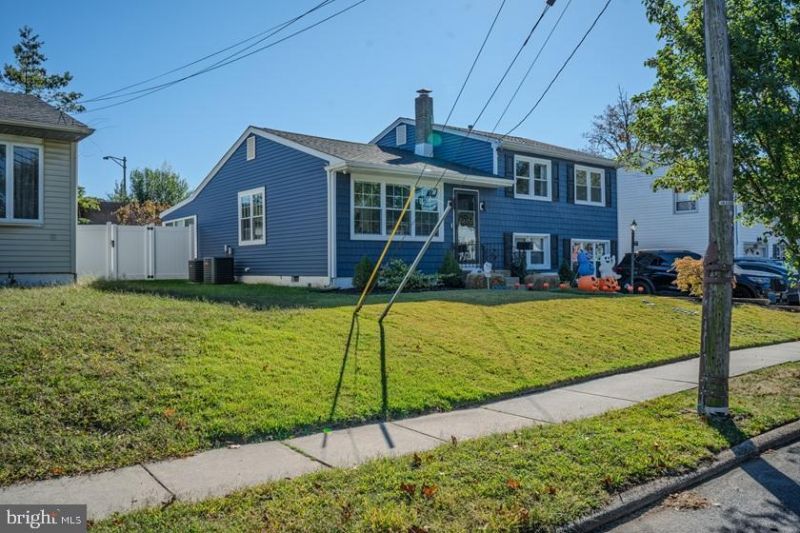 1417 Chestnut Avenue, Gloucester City, NJ 08030 Main Photo