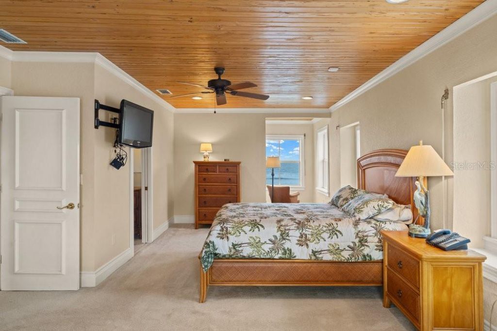 285 Ocean Shore Boulevard, Ormond Beach, FL 32176 Photo