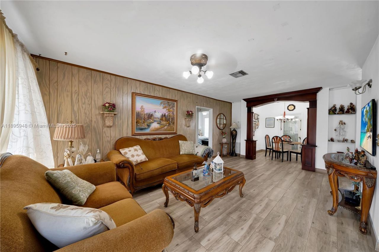 5402 SW 128th Pl, Miami, FL 33175 Photo