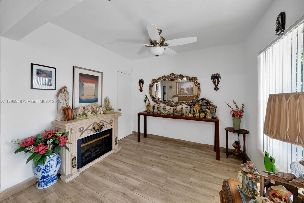 5402 SW 128th Pl, Miami, FL 33175 Photo