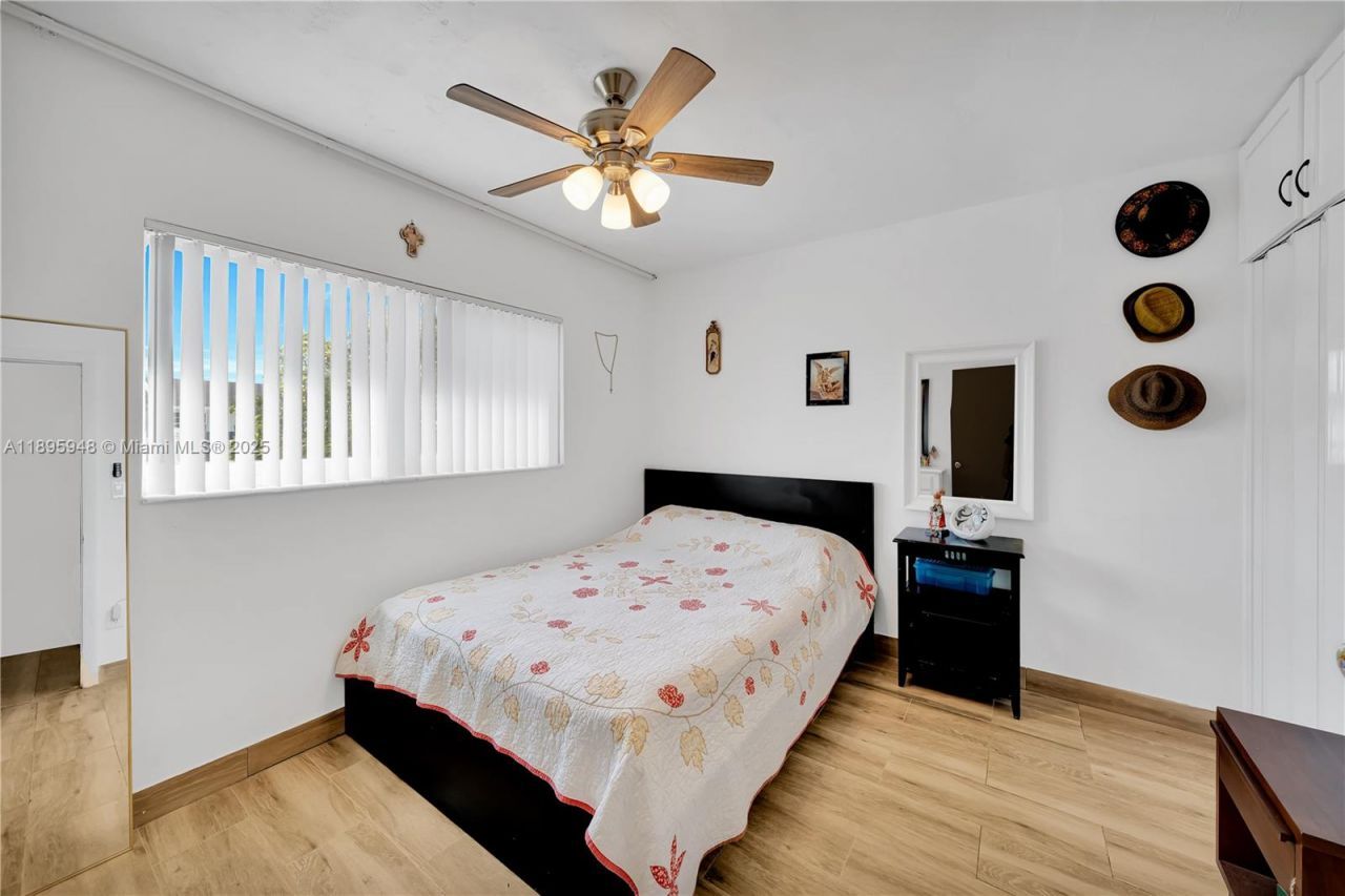 5402 SW 128th Pl, Miami, FL 33175 Photo