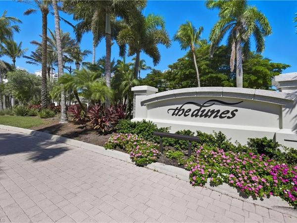 275 Indies WAY, Unit 403, NAPLES, FL 34110
