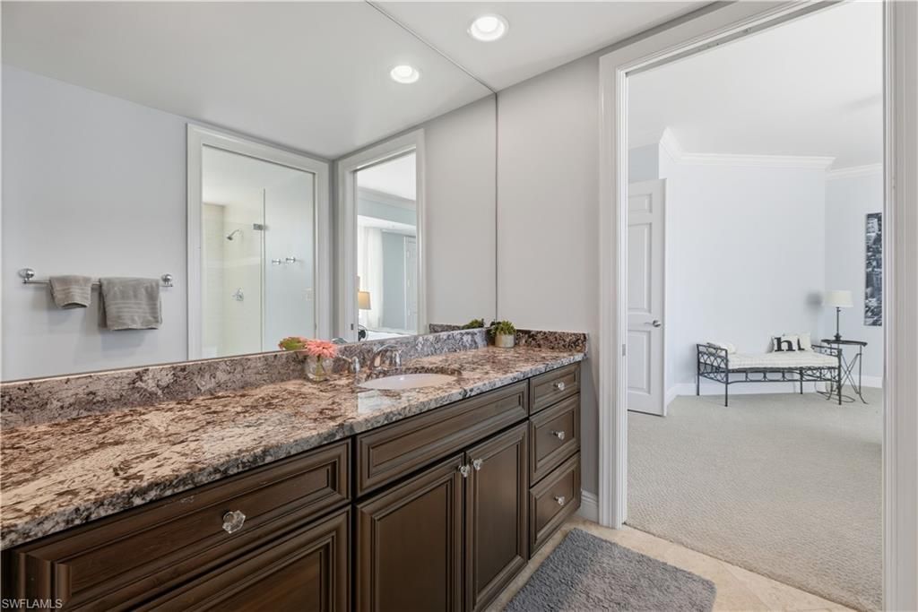 275 Indies Way, Unit 403, Naples, FL 34110 Photo