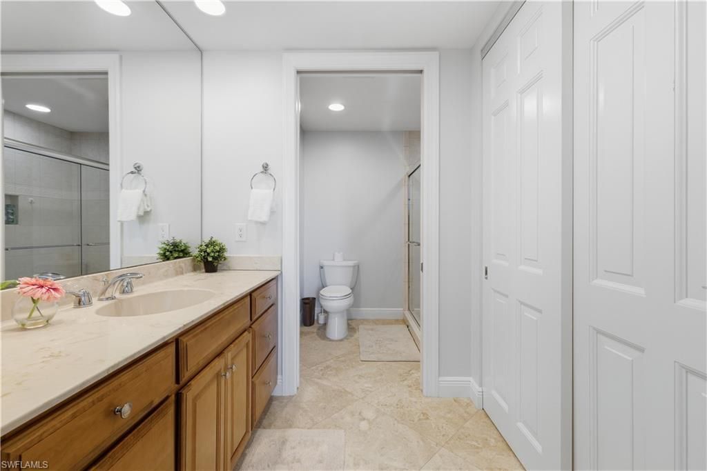 275 Indies Way, Unit 403, Naples, FL 34110 Photo