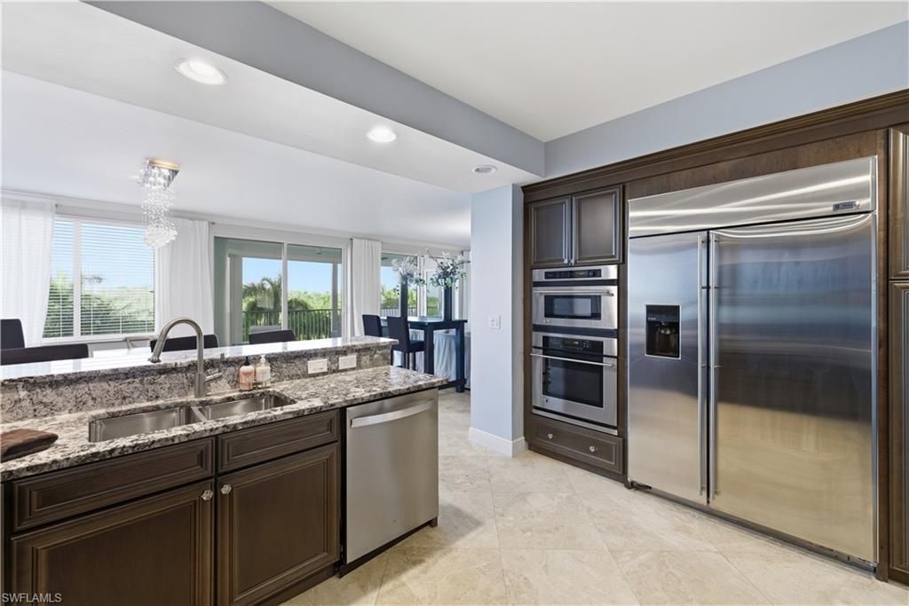 275 Indies Way, Unit 403, Naples, FL 34110 Photo